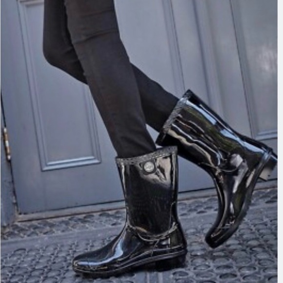 UGG Shoes - UGG Women's Black Glossy Mid-Calf Rain Boots